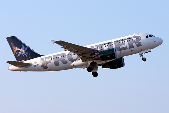 Frontier N913FR